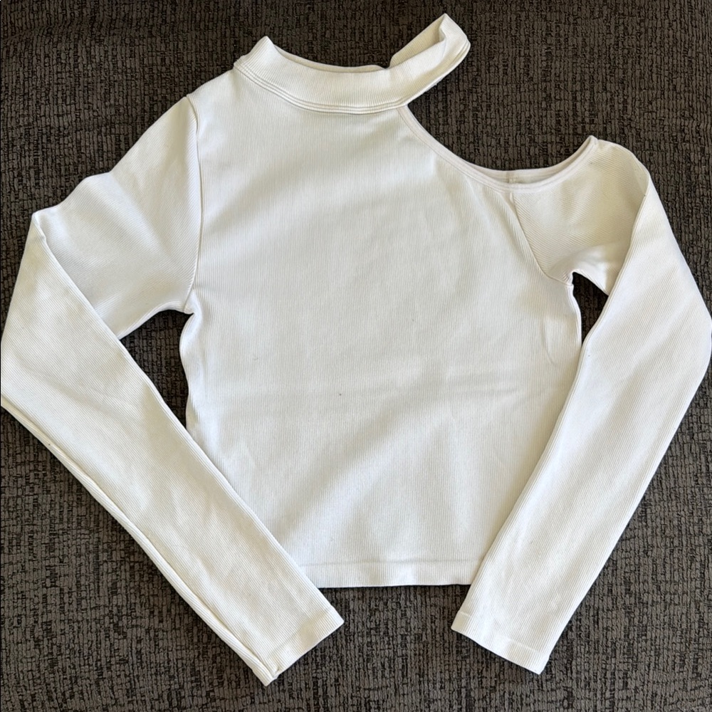 AKIRA | Size Small Medium Women's White Asymmetrical Long Sleeve Crop Top Cutout